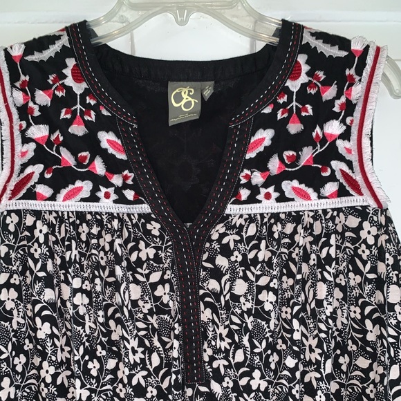 Anthropologie One September Austin Embroidered Top - Picture 5 of 16